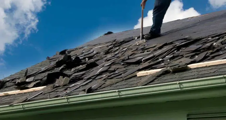 Signs You Need a New Roof and Where to Ask for an Estimate